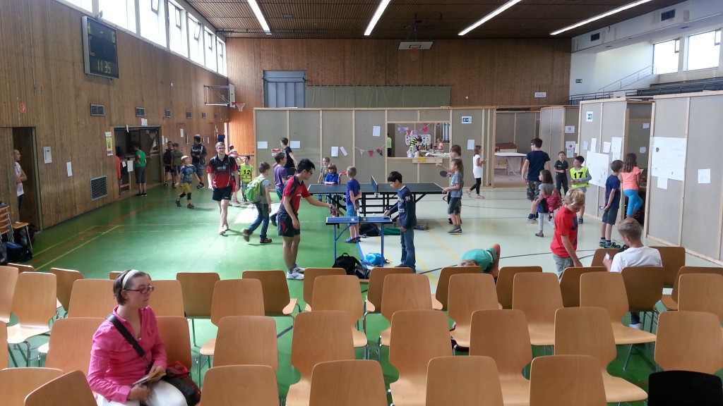 Tischtennis mit der DJK Heusweiler beim Minisaarland 2014 in Heusweiler